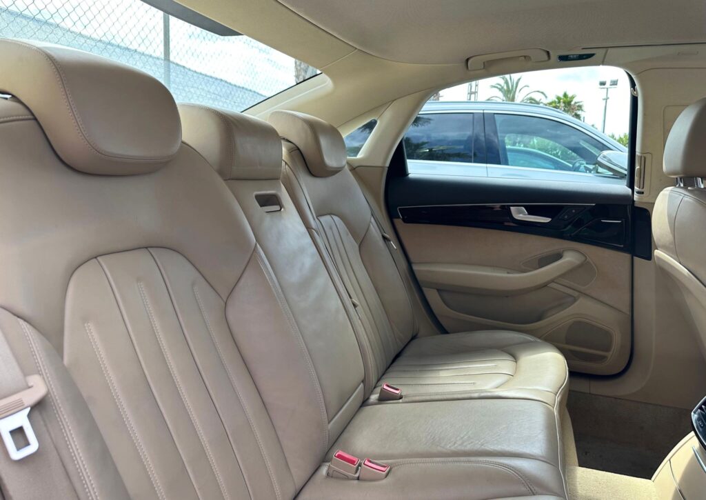 AUDI A8 | 250 CV | 291.000km | 5 puertas | Automático