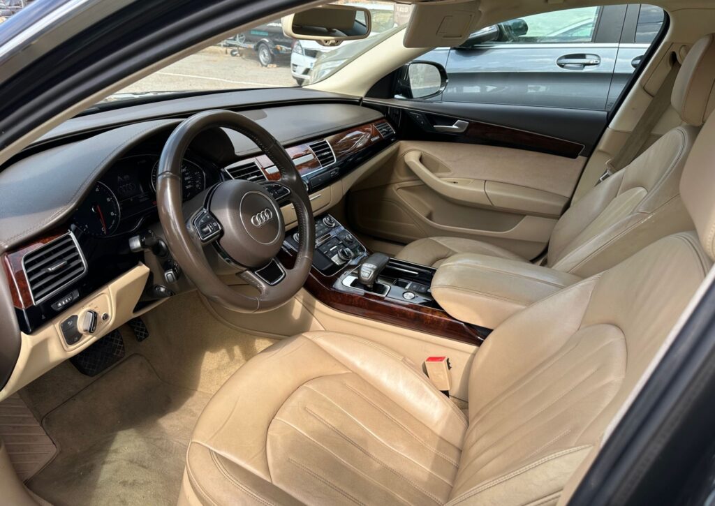 AUDI A8 | 250 CV | 291.000km | 5 puertas | Automático